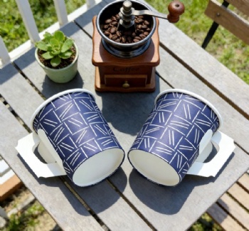 Paper Cups with Handles for Hot Beverages